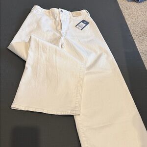 White Wide-Leg Jeans